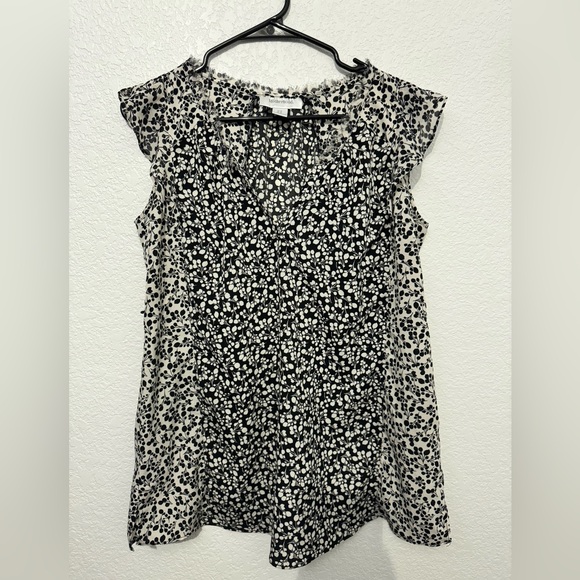 Motherhood Tops - Motherhood Maternity Black‎ and White Floral Patterned Blouse